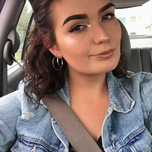 Meet your Posher, Katherine